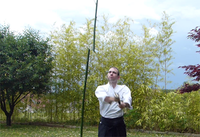 Tameshigiri sur bambou.